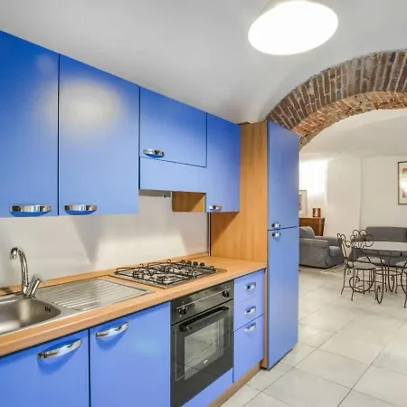 Saccone Apartment